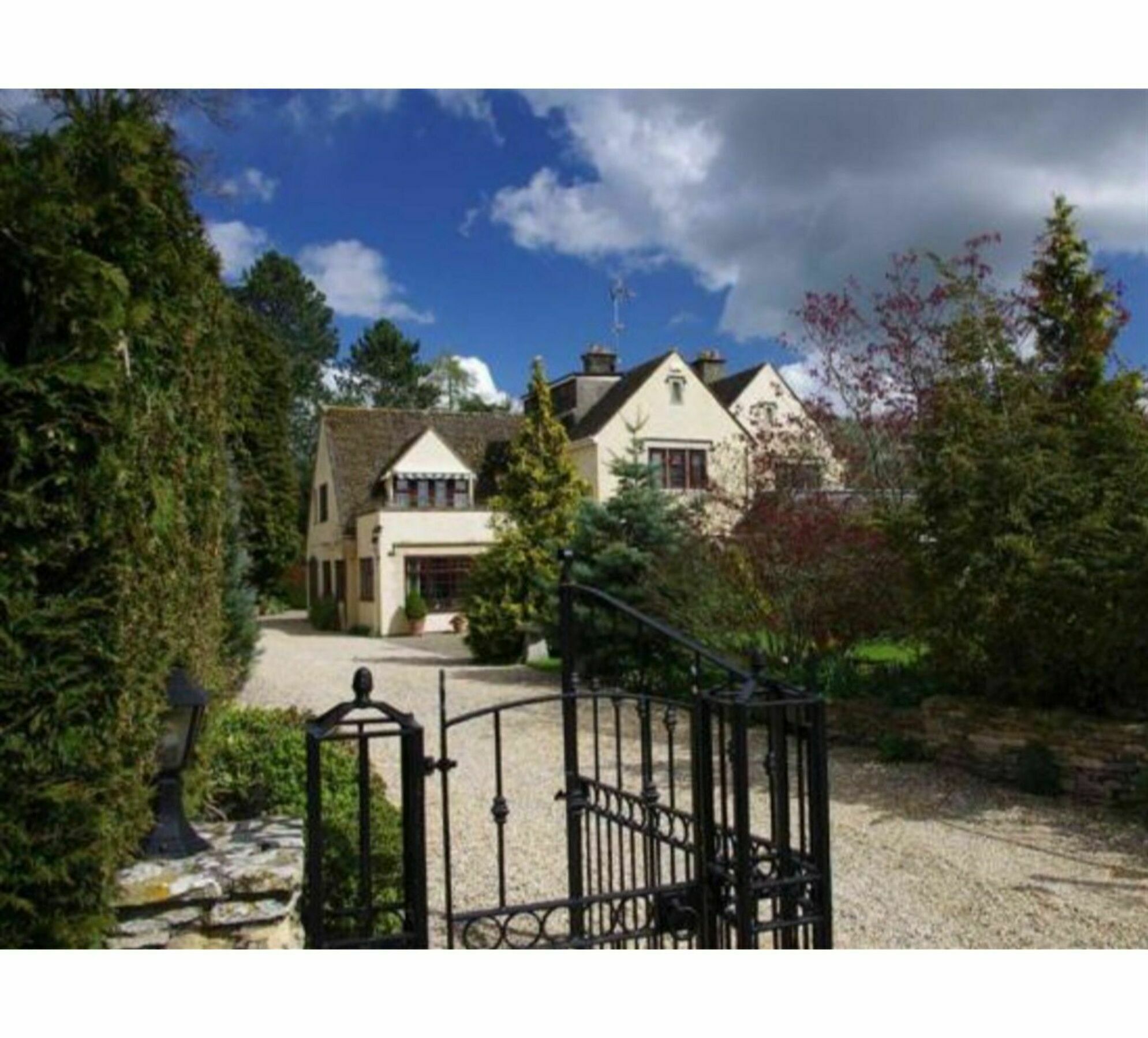 Coombe House Hotel Bourton-on-the-Water Exterior photo